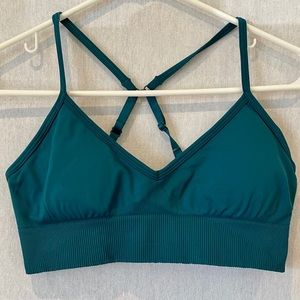 Lululemon sports bra